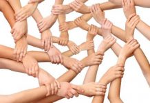 Vele Handen Handshake Fotolia2x3