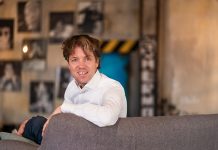 Peter De Visser, Incluzio, Iov Zorgvisie