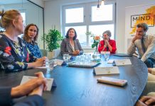 Bewindspersonen Bezoeken Mind