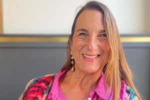 Op de foto: Yvonne de Jong, expert informele zorg