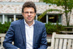Sam Schoch, bestuurder GGZ Rivierduinen
