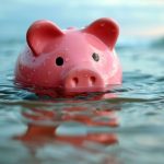 Piggy bank_Spaarvarken in water