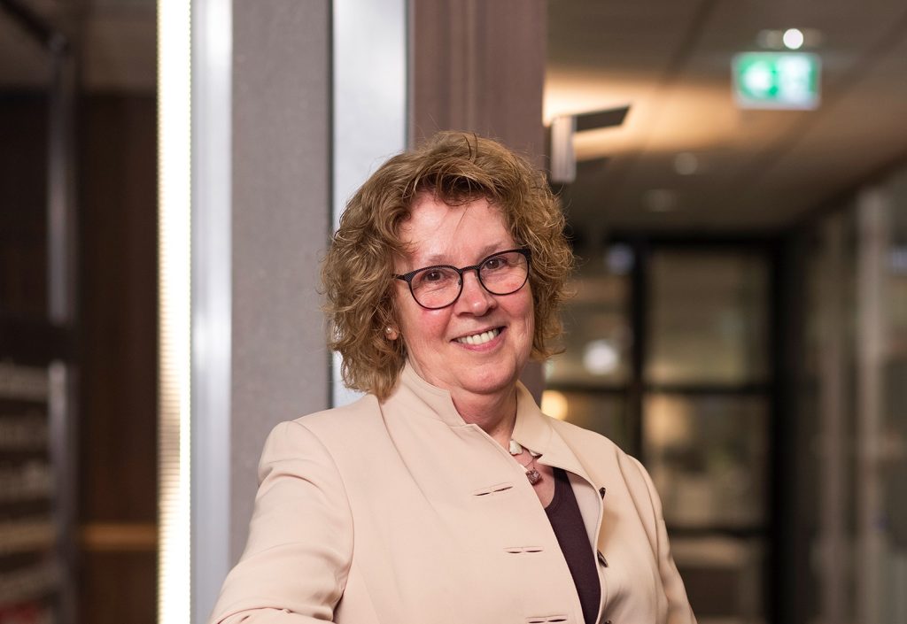 Caro Verlaan, directeur zorgkantoren CZ Zorgverzekeraar