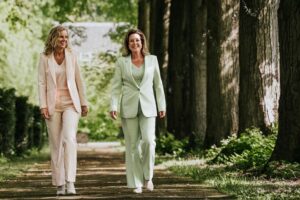 Envida-bestuurders Petra Lamberts en Milenka van Kempen-Vanderheijden